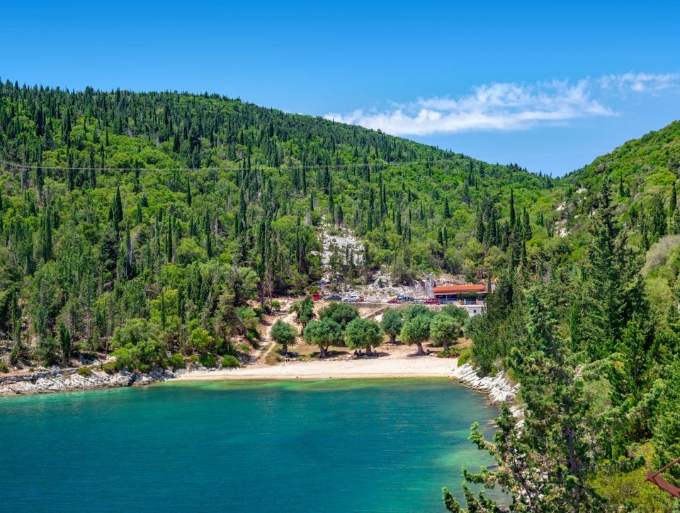 παραλία Φωκί/ Φωτογραφία: Shutterstock