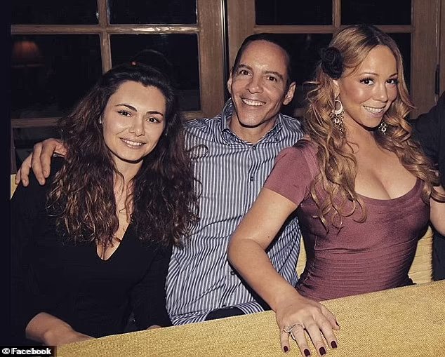 Οι πρώιμες αναμνήσεις της Mariah είναι επίσης χρωματισμένες με βίαια ξεσπάσματα από τον αδελφό της (στη φωτογραφία στο κέντρο, με τη σύζυγό του, αριστερά, και τη Mariah, δεξιά)