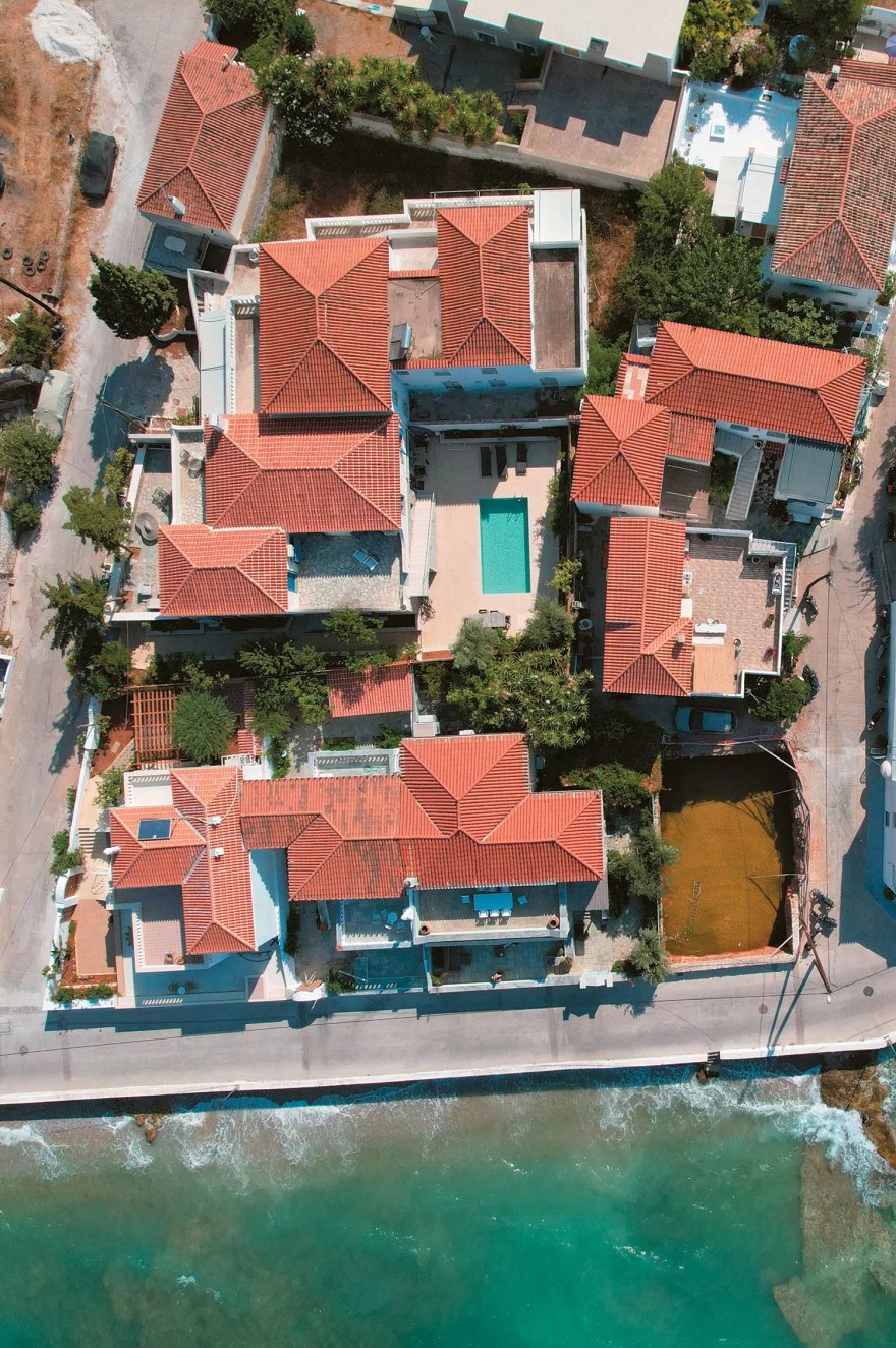 Το εξοχικό Κασσελάκη στις Σπέτσες, διακρίνεται η πισίνα/Φωτογραφία Πρώτο Θέμα