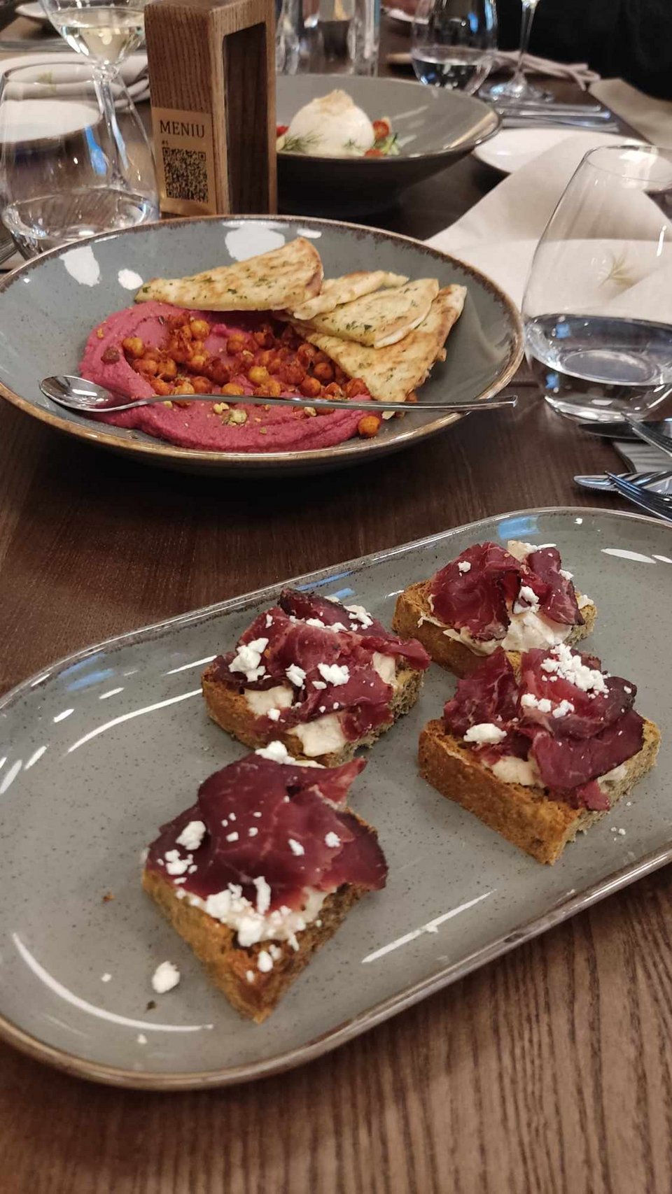 Πιάτα για τη μέση