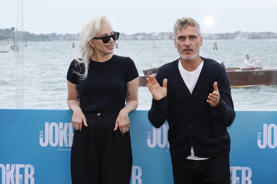 Lady Gaga, o Χοακίν Φίνιξ στη Βενετία