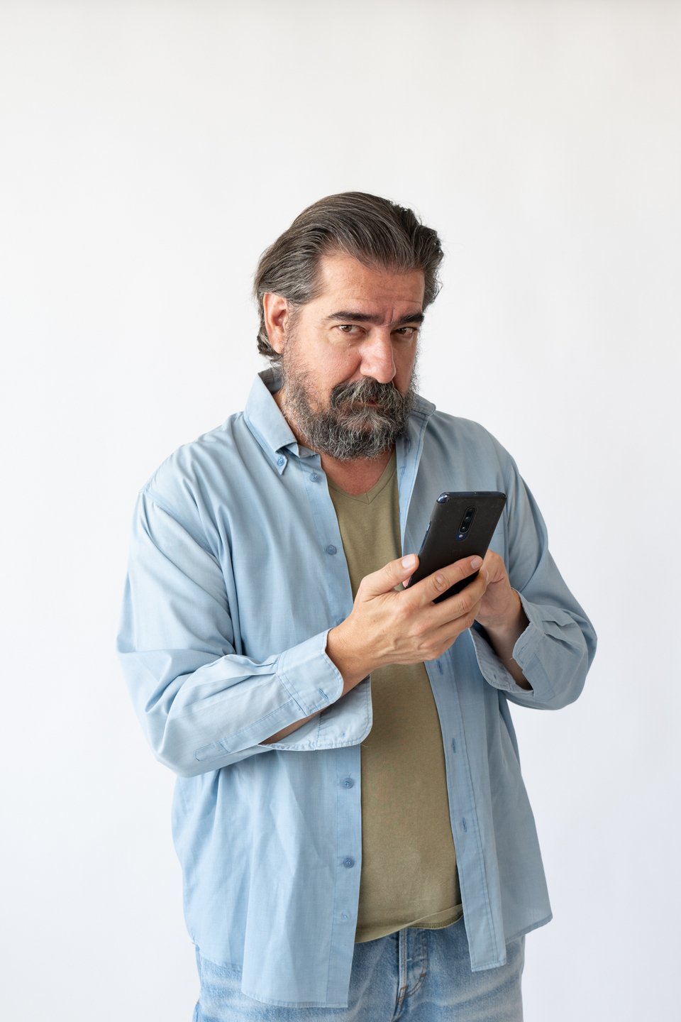 Ερμηνεύει ο Γιάννης Δρακόπουλος