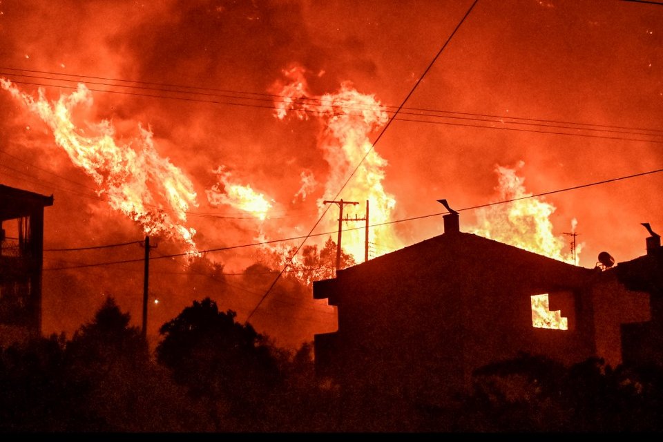 φωτιά στο Ξυλόκαστρο