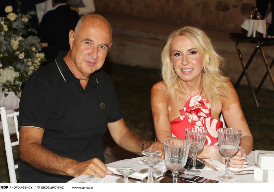 Ηλίας Φιλίππου, Άννα Μαχαίρα