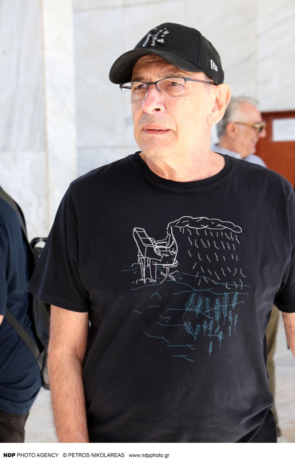 Διονύσης Τσακνής