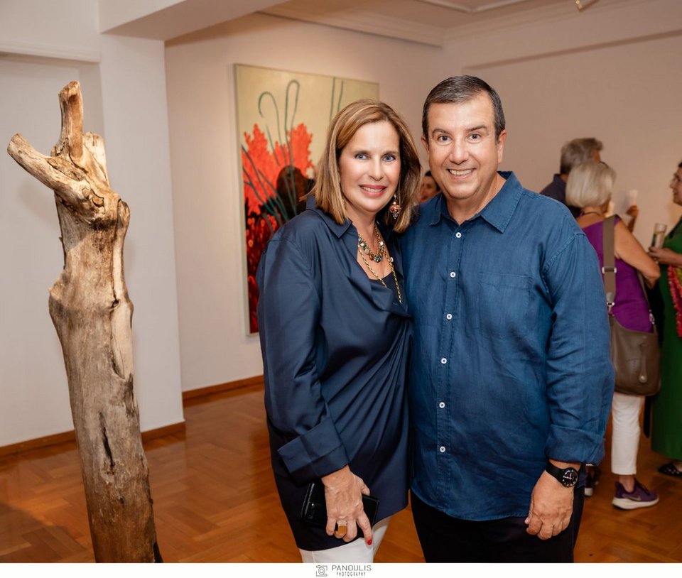 Η Διευθύντρια CITRONNE Gallery Τατιάνα Σπινάρη - Πολλάλη, Τάκης Μαυρωτάς