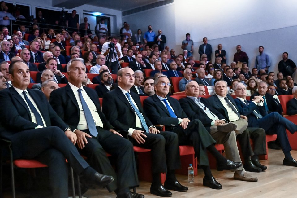 Πλήθος στελεχών της ΝΔ στην εκδήλωση