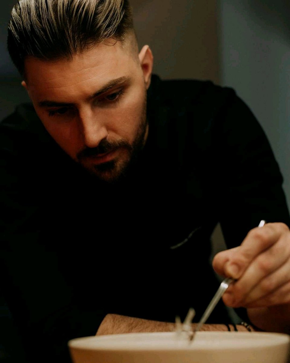 Ο head chef του Okio Γιώργος Τσόλκας
