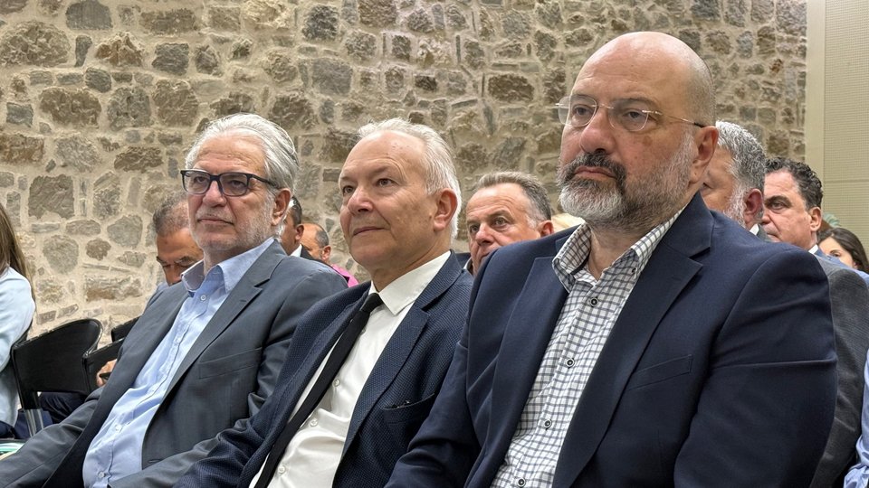Ο ευρωβουλευτής του ΠΑΣΟΚ, Σάκης Αρναούτογλου, στο 15ο Πανελλήνιο Συνέδριο Μικρών Νησιών, στη Μήλο