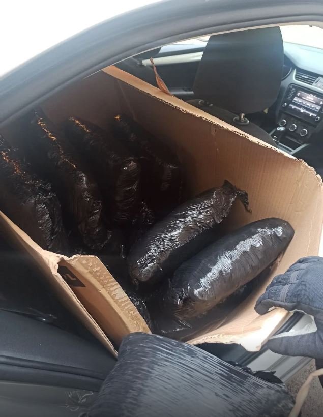 Συνελήφθη 36χρονος με 47 κιλά ακατέργαστης κάνναβης στη Μεταμόρφωση / Φωτογραφία: ΕΛ.ΑΣ.