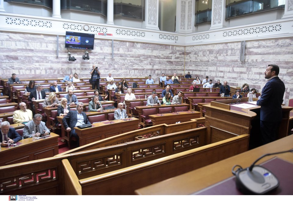 Η Κοινοβουλευτική Ομάδα του ΣΥΡΙΖΑ / Φωτογραφία: Intime-ΑΝΑΣΤΟΠΟΥΛΟΥ ΒΑΣΙΛΙΚΗ