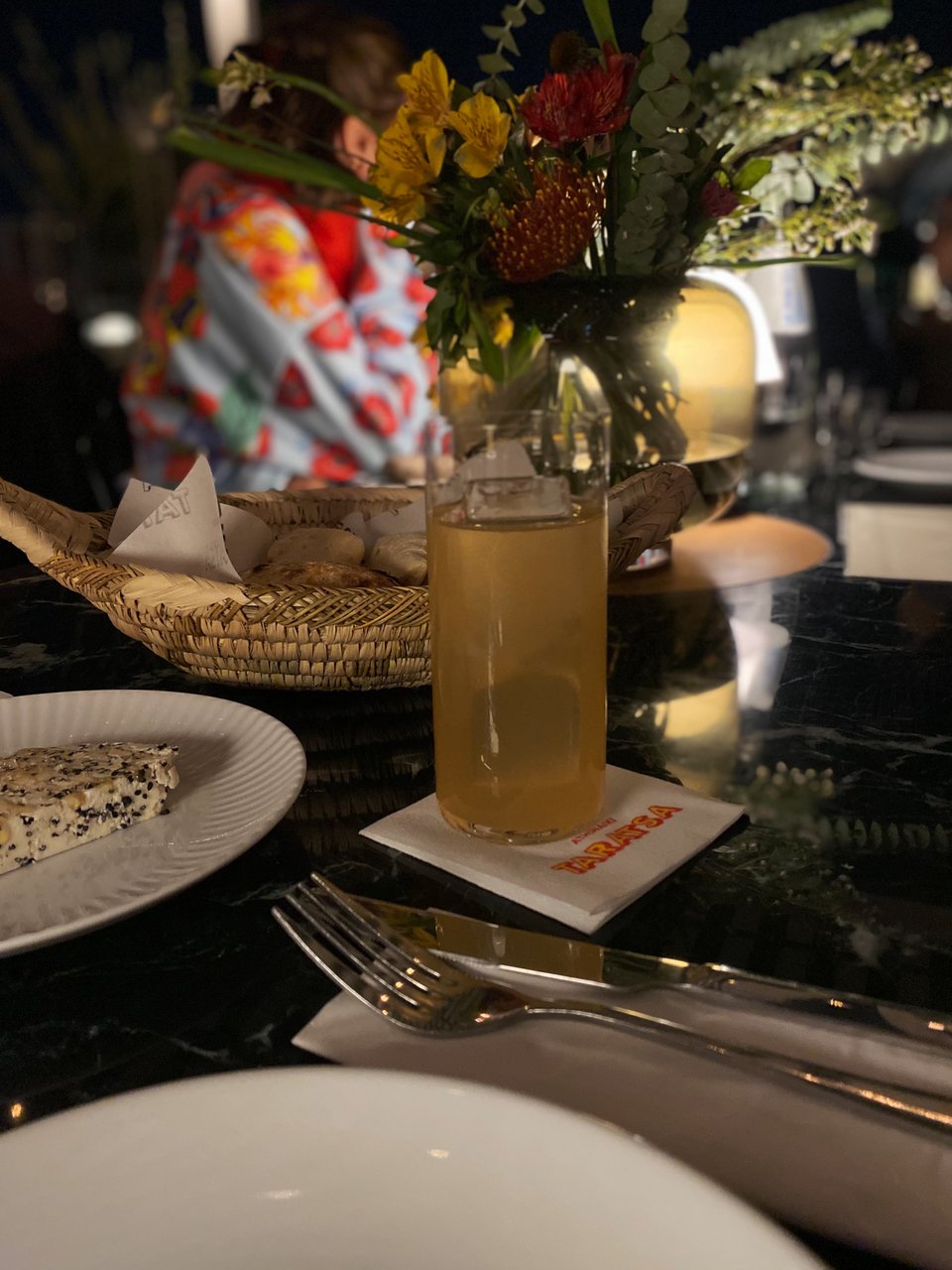 Το cocktail Greens με τεκίλα και μεσκάλ / Φωτογραφία: Μάνος Λειβαδάρος/iefimerida