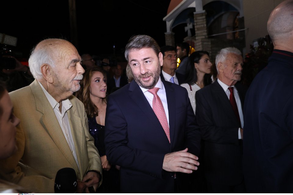 Ο Νίκος Ανδρουλάκης στον γάμο του Χάρη Δούκα