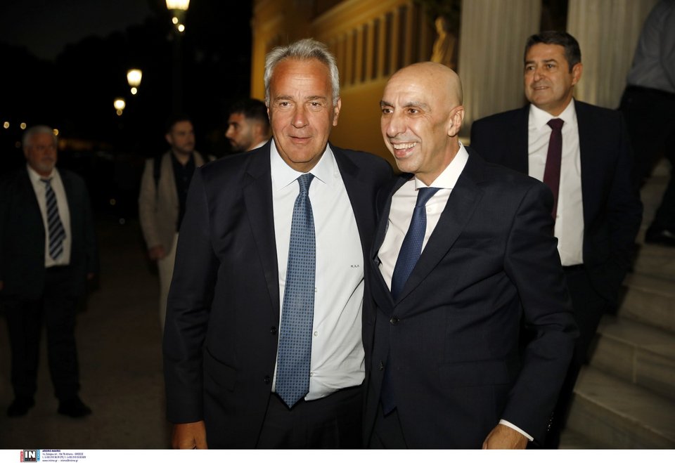 Ο υπουργός Επικρατείας Μάκης Βορίδης με τον Γιάννη Μπρατάκο / Φωτογραφία: Intimenews/ΚΑΜΣΗΣ ΔΗΜΟΣΘΕΝΗΣ 