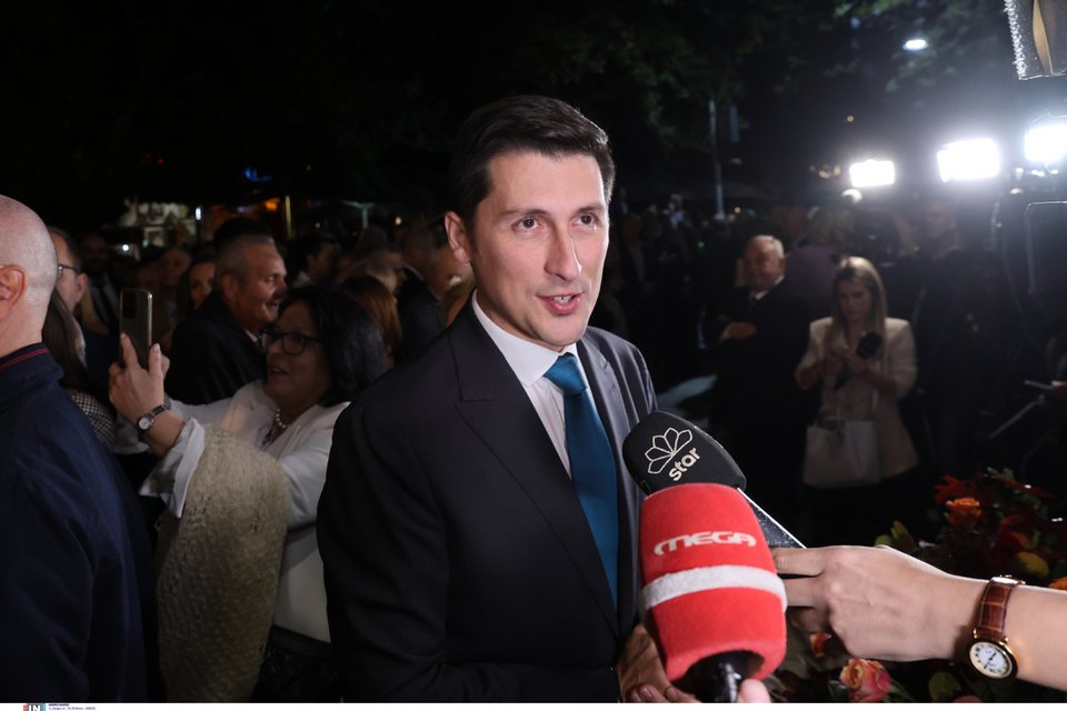 Ο Παύλος Χρηστίδης στον γάμο του Χάρη Δούκα