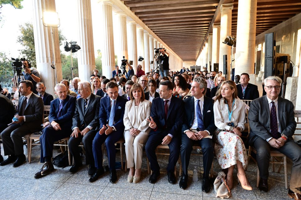 Οι προσκεκλημένοι στην εκδήλωση για το Βραβείο της Δημοκρατίας του Δήμου Αθηναίων / Φωτογραφία: Intime