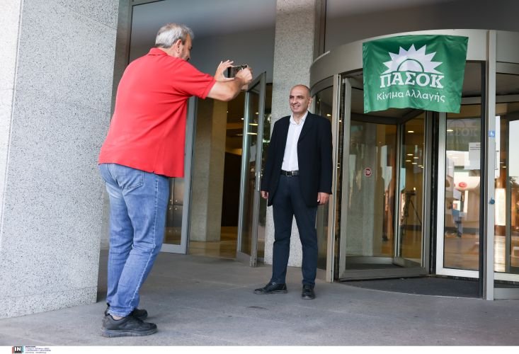 Eσπευσαν οι πρώτοι ψηφοφόροι του ΠΑΣΟΚ στο εκλογικά κέντρα / INTIME NEWS