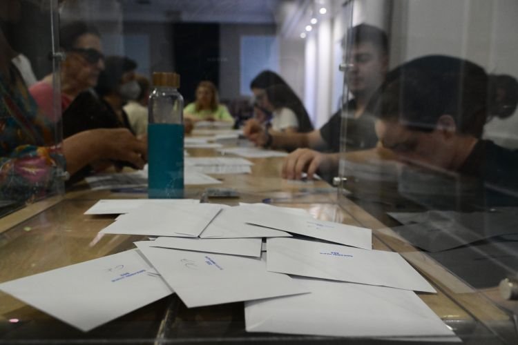 Δουλειά για την εφορευτική επιτροπή / INTIME NEWS