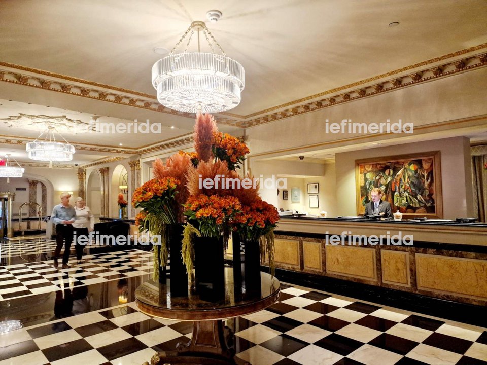 Το ξενοδοχείο στη Νέα Υόρκη που ο Ωνάσης αποκαλούσε σπίτι του -Το Ελληνικό γαμήλιο γλέντι του Κατσιματίδη jr [εικόνες]