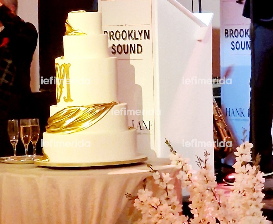 Το ξενοδοχείο στη Νέα Υόρκη που ο Ωνάσης αποκαλούσε σπίτι του -Το Ελληνικό γαμήλιο γλέντι του Κατσιματίδη jr [εικόνες]