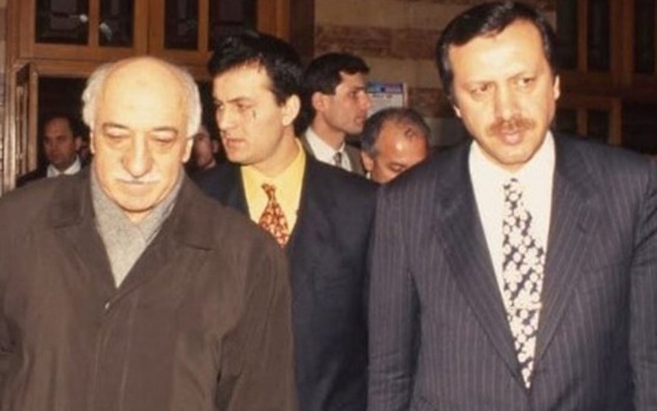 O Φετουλάχ Γκιουλέν με τον Ρετζέπ Ταγίπ Ερντογάν