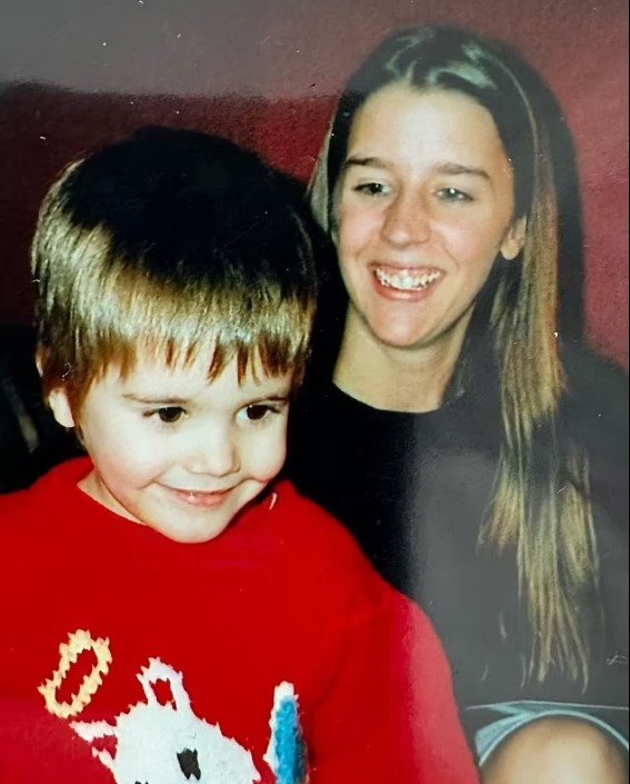 Ο Justin Bieber μικρός με τη μητέρα του