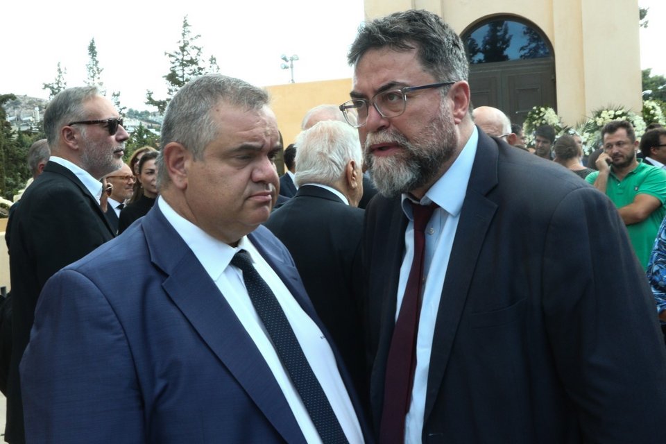 Ο υφυπουργός Εσωτερικών, Βασίλης Σπανάκης, με τον υφυπουργό Υποδομών και Μεταφορών, Βασίλη Οικονόμου