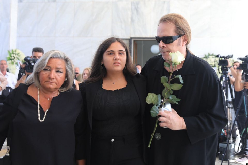 Λουκίλα Καρρέρ-Ελεάννα Πλέσσα-Στέφανος Κορκολής