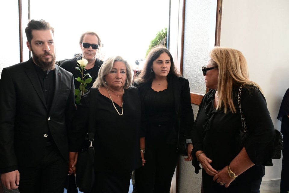 Λουκίλα Καρρέρ-Ελεάννα Πλέσσα-Στέφανος Κορκολής