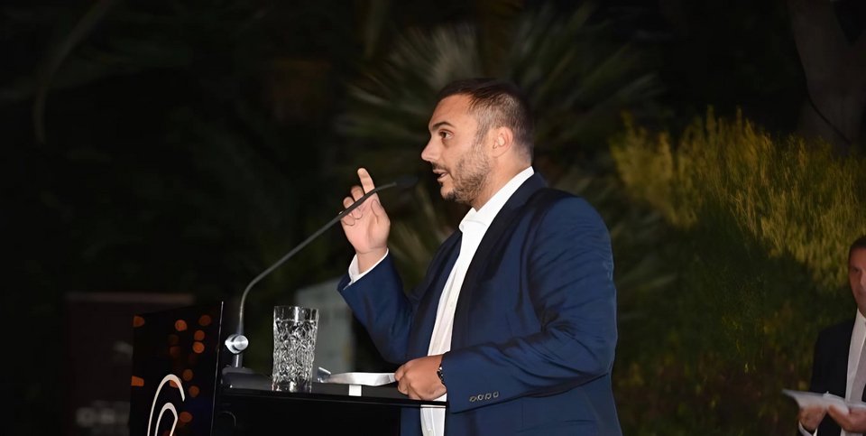 Ο εμπνευστής της ιδέας Κωνσταντίνος Ράικος, η μάχη του με τον καρκίνο και πώς το αποφάσισε