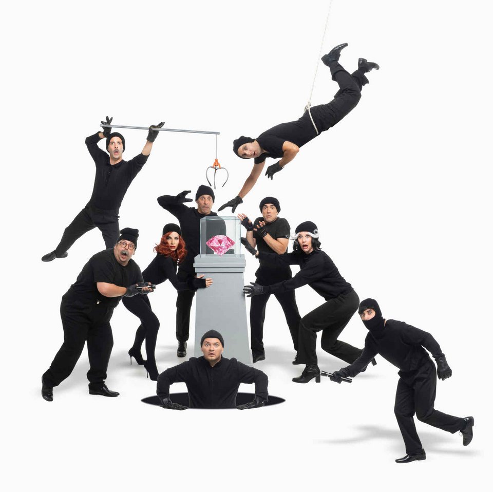 Iωάννης Απέργης, Κατερίνα Γερονικολού, Παναγιώτης Γουρζουλίδης, Τίτος Γρηγορόπουλος, Δημήτρης Κουρούμπαλης, Θάνος Μπίρκος, Αρετή Πασχάλη, Χάρης Χιώτης, Γιώργος Χρανιώτης