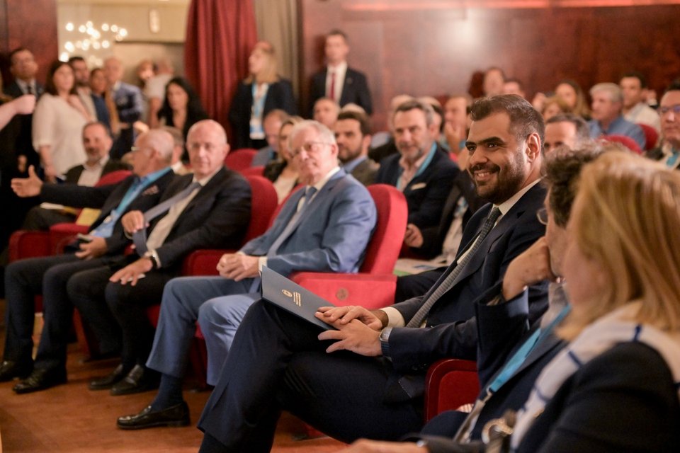 Ο υφυπουργός παρά τω Πρωθυπουργώ Παύλος Μαρινάκης στο συνέδριο της ΕΗΙΕΑ
