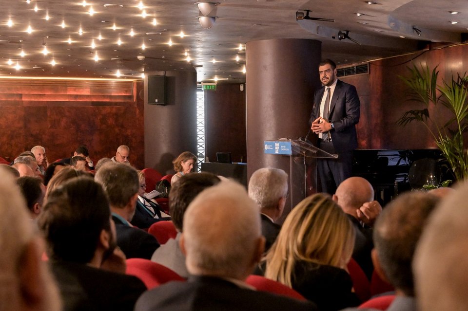 Ο υφυπουργός παρά τω Πρωθυπουργώ Παύλος Μαρινάκης στο συνέδριο της ΕΗΙΕΑ