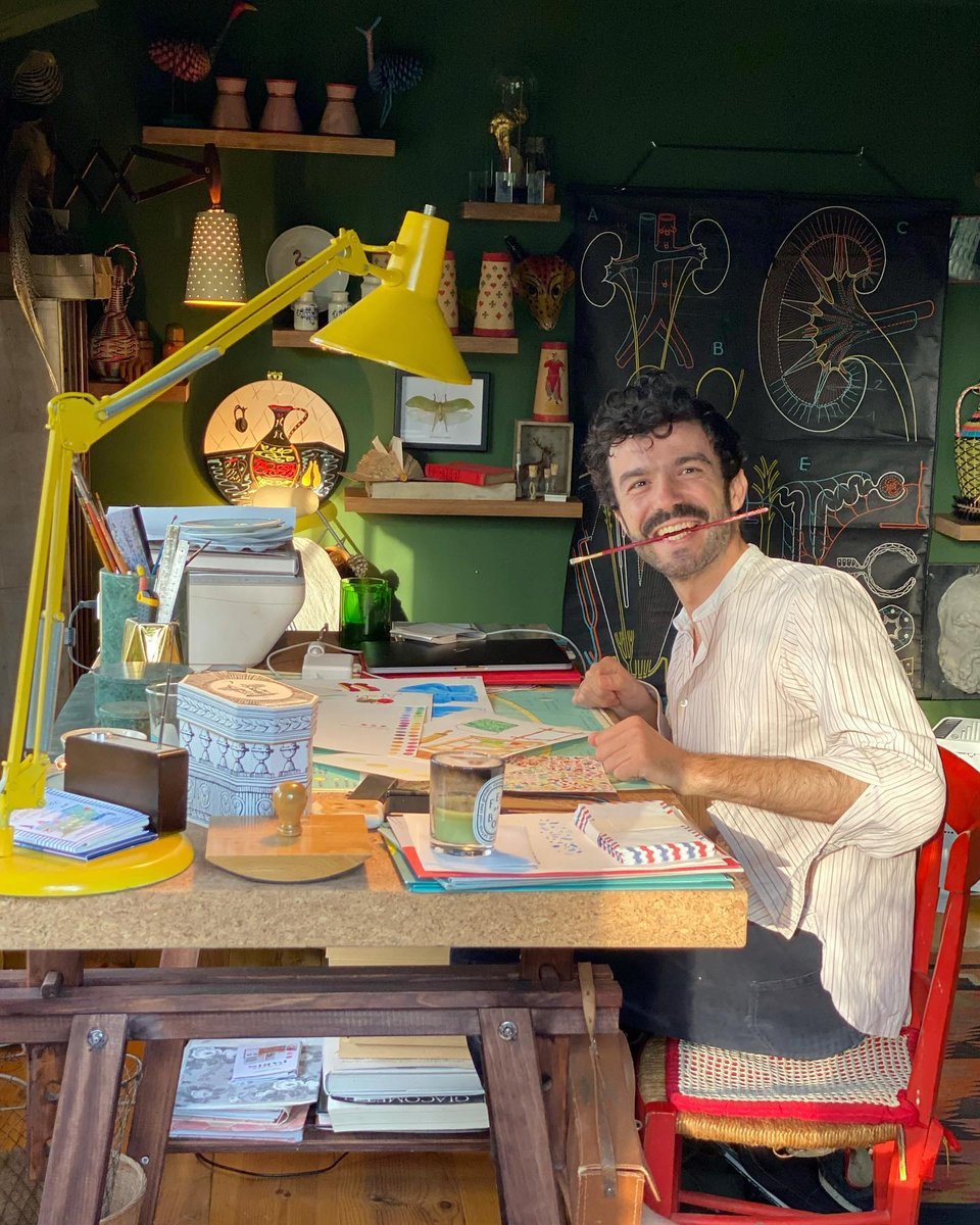 O Marin Montagut στο γραφείο του στην εξοχή / Φωτογραφία: marinmontagut/Instagram