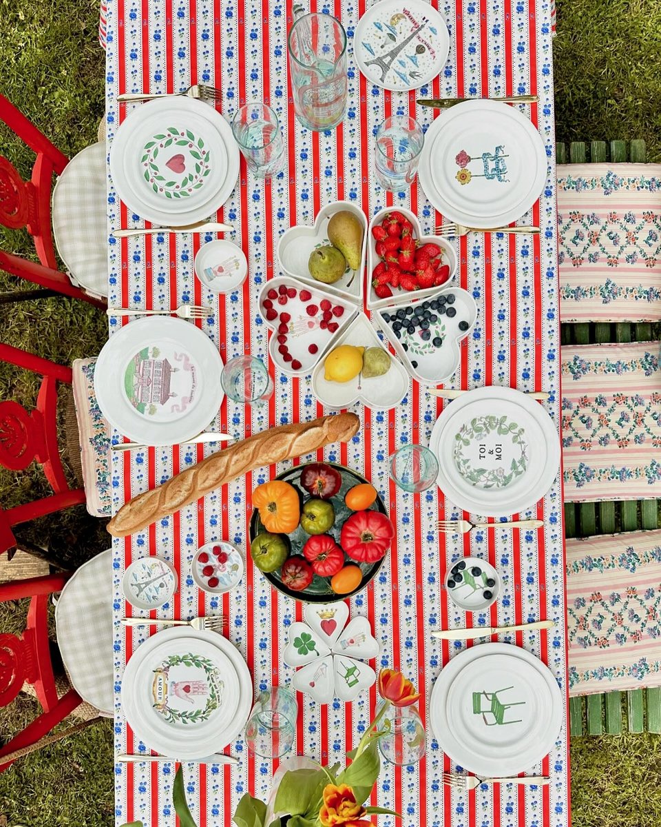 Αrt de la table σε στιλ γαλλικής εξοχής από τον Marin Montagut / Φωτογραφία: marinmontagut/Instagram