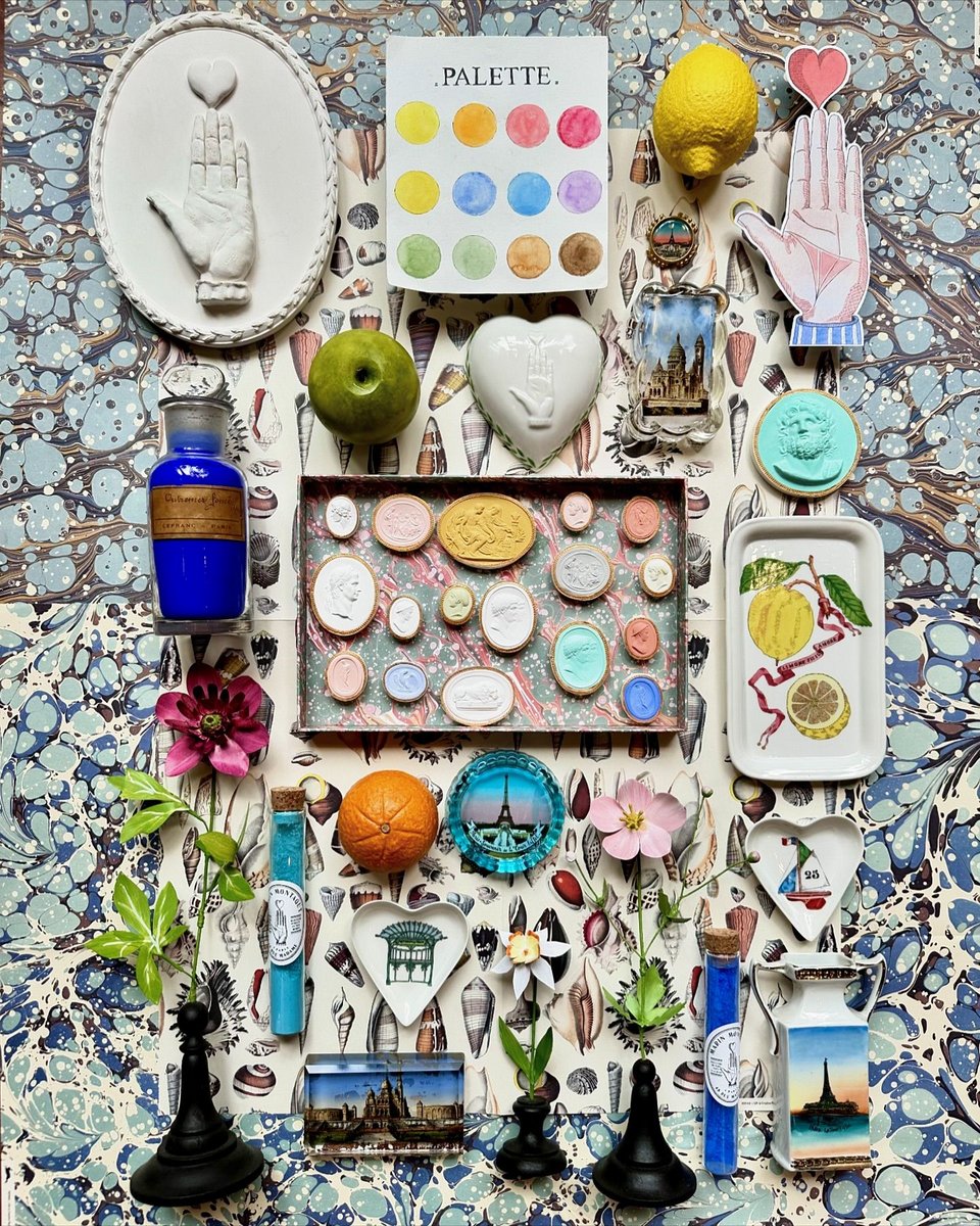 Μερικά από τα αντικείμενα από το online shop του Marin Montagut / Φωτογραφία: marinmontagut/Instagram