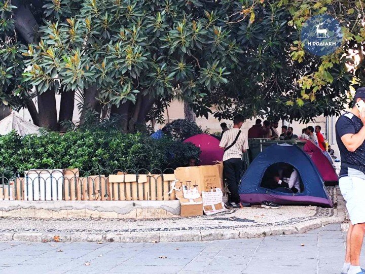 Περισσότεροι από 700 μετανάστες έχουν φτάσει στη Ρόδο τις τελευταίες εβδομάδες / rodiaki.gr