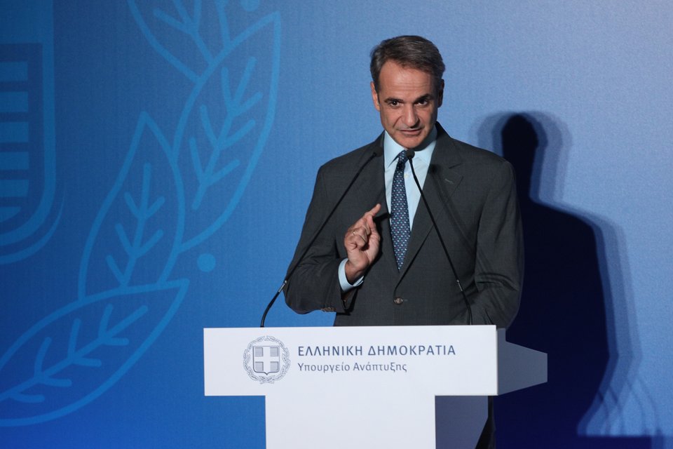 Ο Κυριάκος Μητσοτάκης κατά την τοποθέτησή του στην παρουσίαση του σχεδίου για το νέο παραγωγικό μοντέλο της χώρας / Φωτογραφία: Eurokinissi, ΓΙΑΝΝΗΣ ΠΑΝΑΓΟΠΟΥΛΟΣ