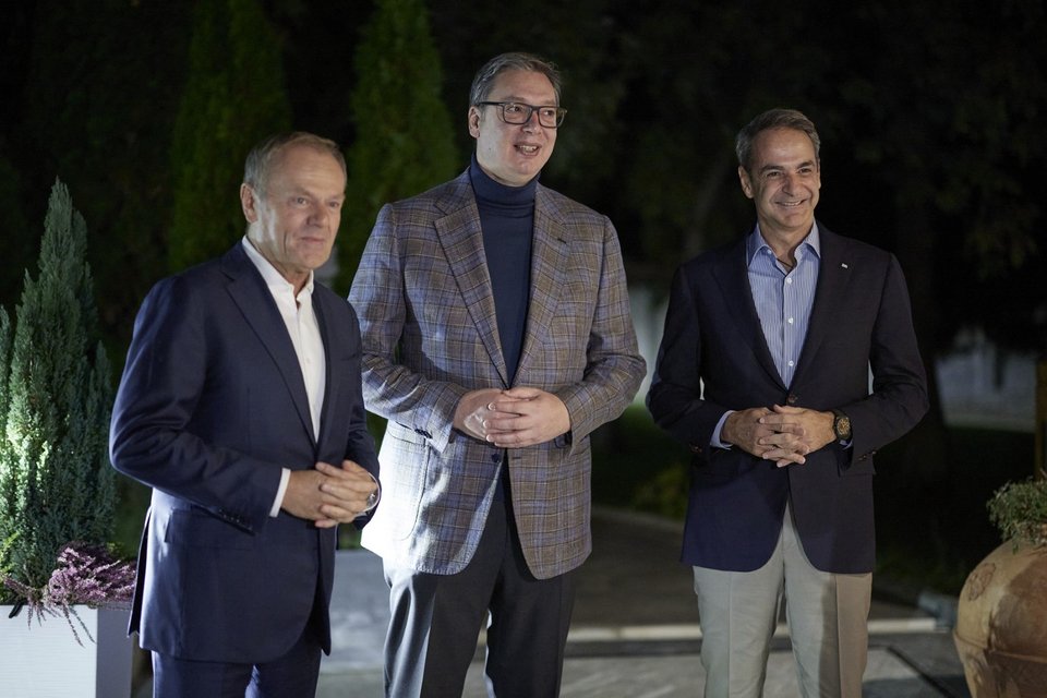 Ο Κυριάκος Μητσοτάκης με τον Σέρβο πρόεδρο Αλεξάνταρ Βούτσιτς και τον πρωθυπουργό της Πολωνίας Ντόναλντ Τουσκ / Φωτογραφία: ΓτΠ / Δημήτρης Παπαμήτσος