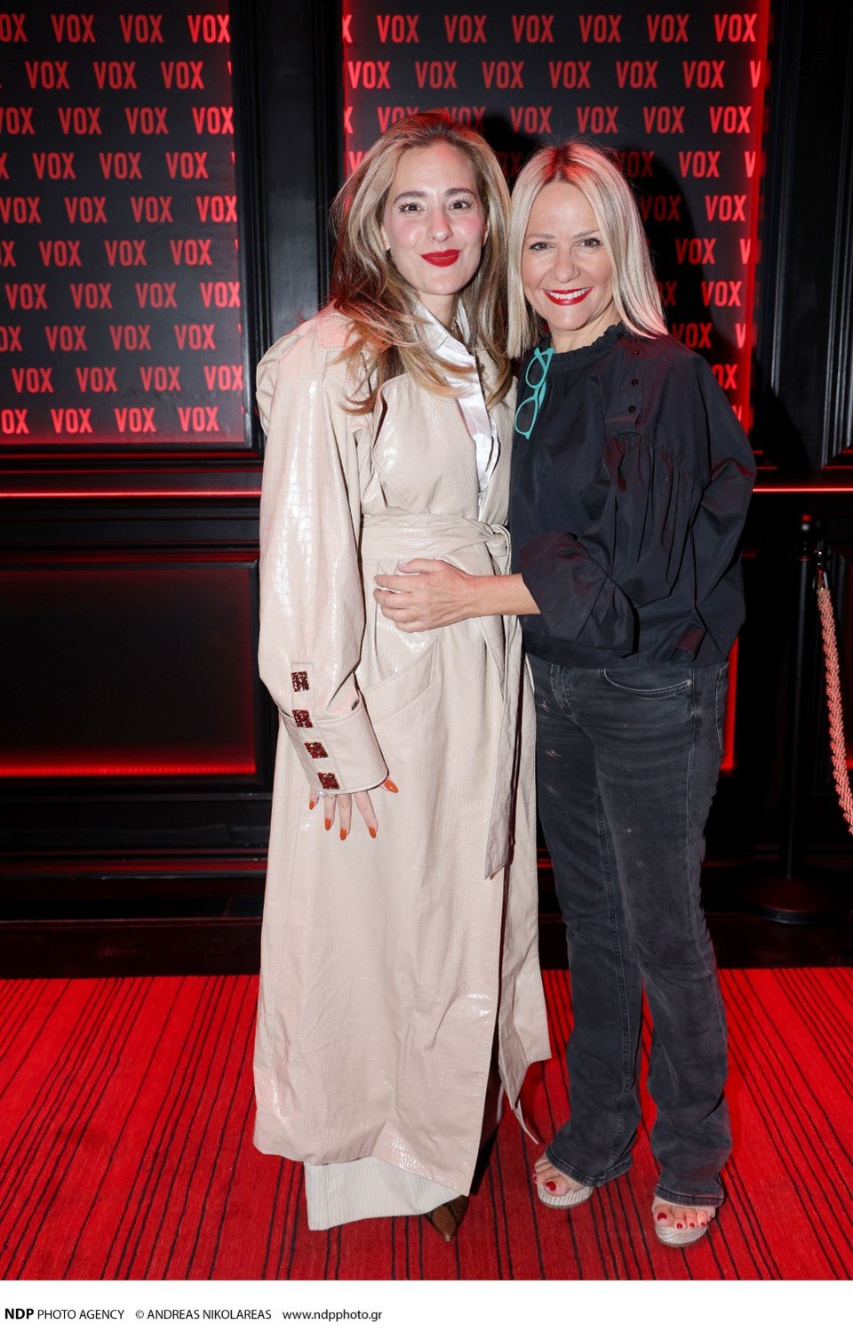 Νατάσσα Μποφίλιου, Ελένη Τώρου