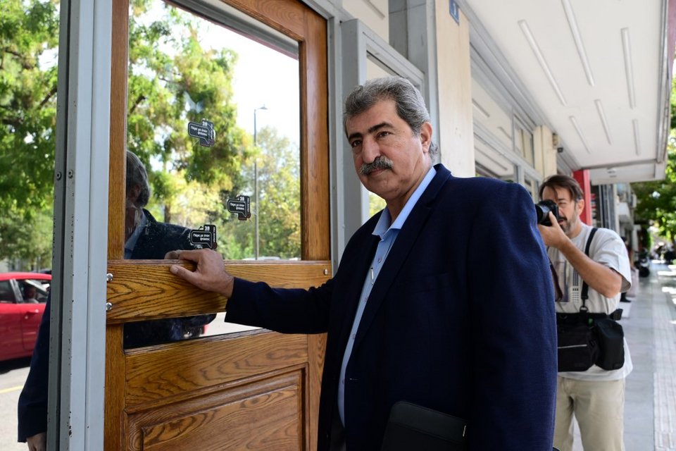 πολάκης