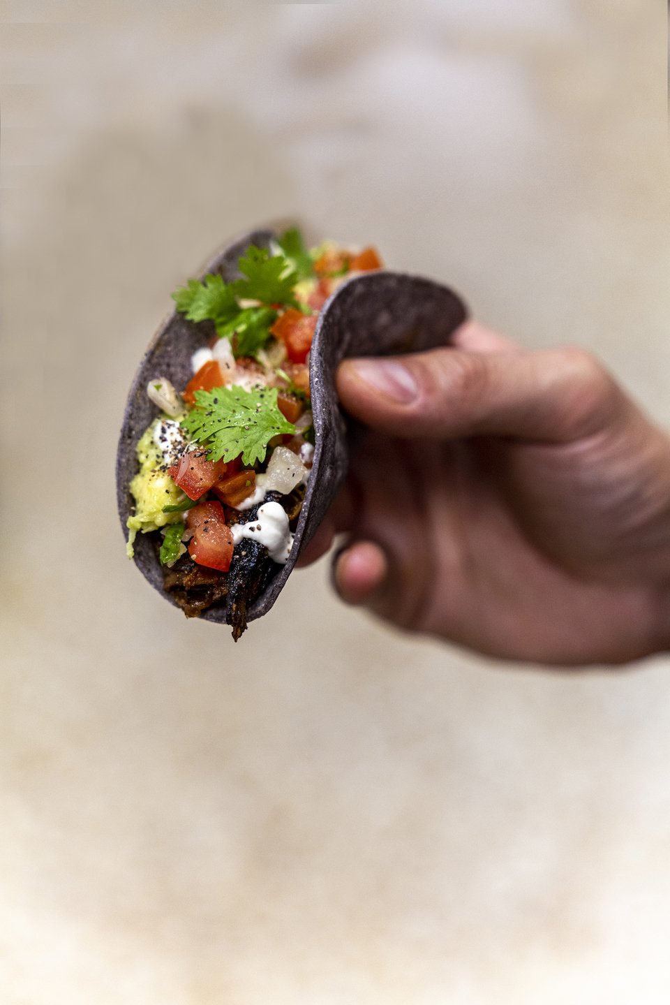 Tacos vegan fest: Holy Llama tacos μπλε καλαμποκιού με pulled jackfruit