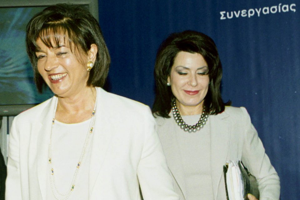 Βάσω Παπανδρέου και Γιάννα Αγγελοπούλου την εποχή που προετοιμάζονταν οι Ολυμπιακοί Αγώνες της Αθήνας 