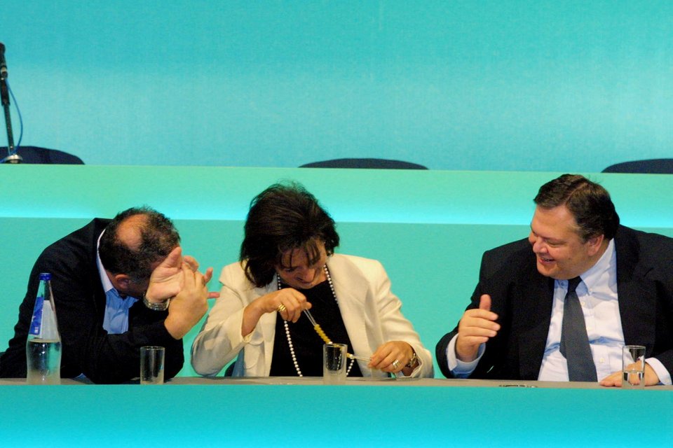 Βάσω Παπανδρέου, Κώστας Σκανδαλίδης και Ευάγγελος Βενιζέλος στην ΚΕ του ΠΑΣΟΚ