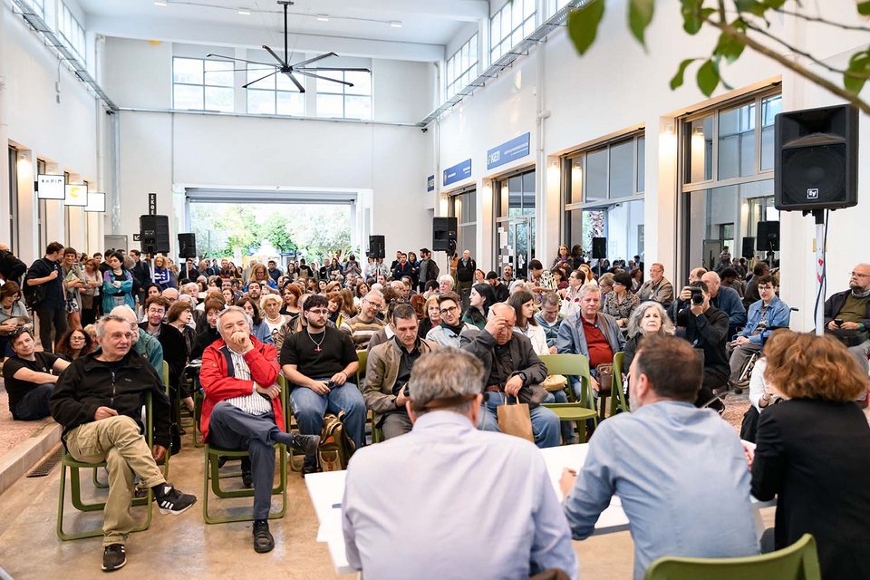 Παρουσιάσεις βιβλίων, συζητήσεις με τους δημιουργούς