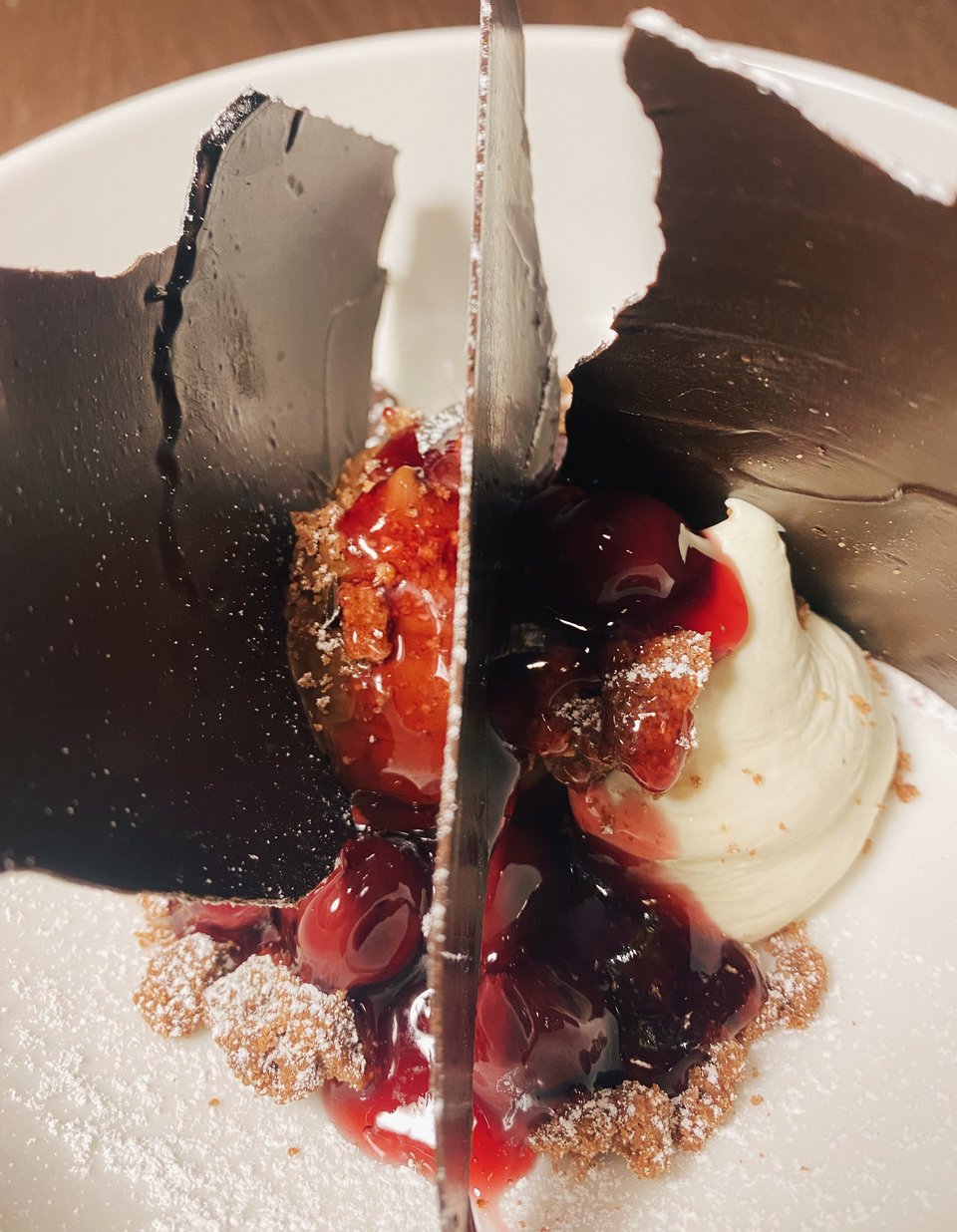 Βlack forest / Φωτογραφία: Μάνος Λειβαδάρος/iefimerida