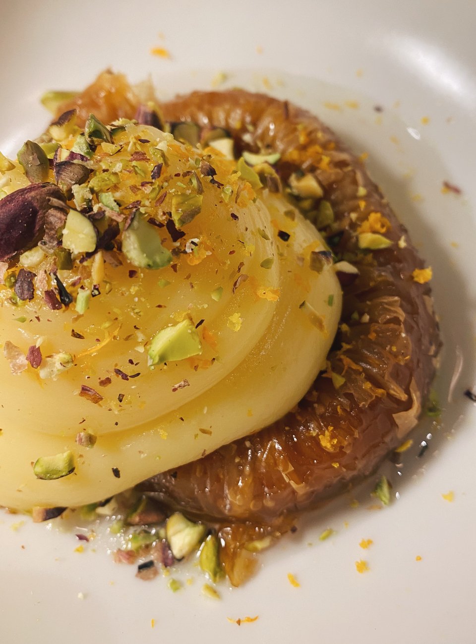 Σαραγλί με κρέμα από τα τρίγωνα Πανοράματος / Φωτογραφία: Μάνος Λειβαδάρος/iefimerida