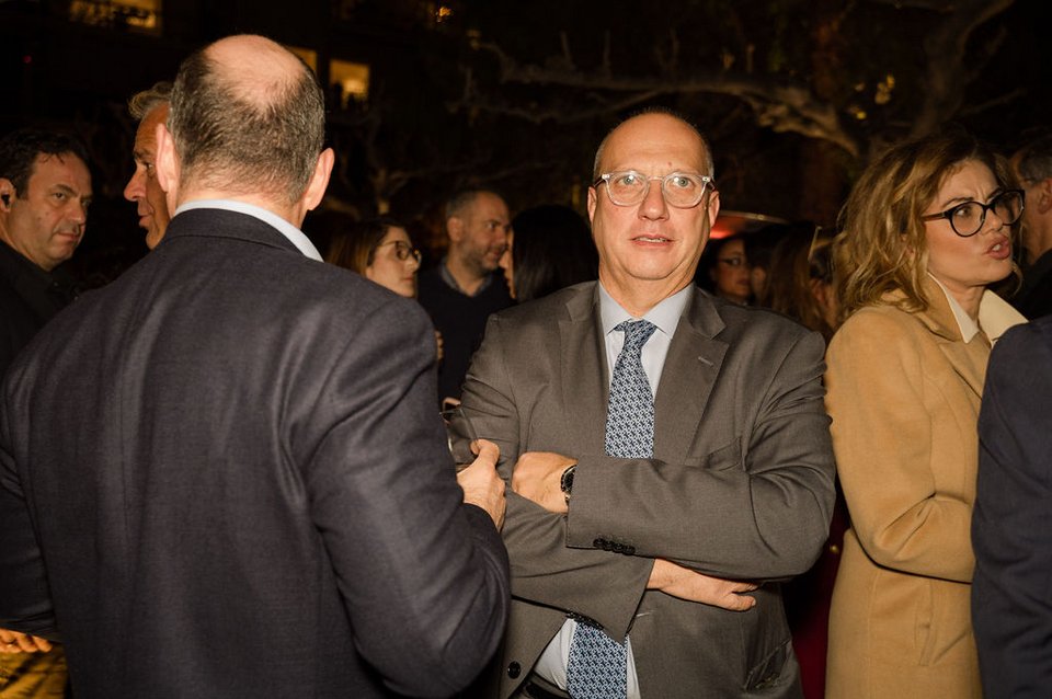 Γιάννης Οικονόμου 