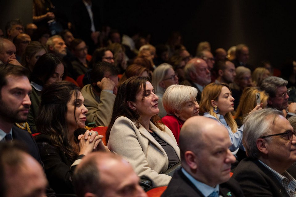 Νικόλ Αλεξανδροπούλου, Άννυ Ποδηματά και η αρχισυντάκτρια του Bovary.gr Βιολέττα Αθανασιάδου
