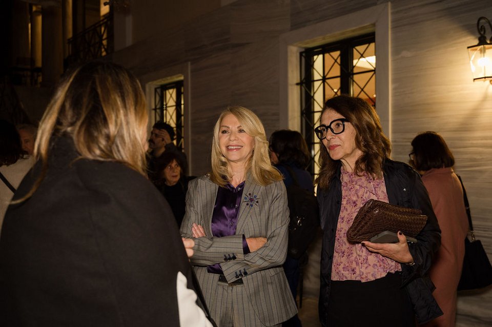 Ελλη Στάη, Σοφία Γιαννακά